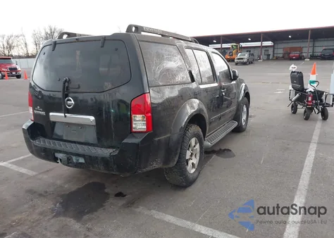 2005 Nissan Pathfinder Xe from USA, damaged, VIN 5N1AR18W45C703031